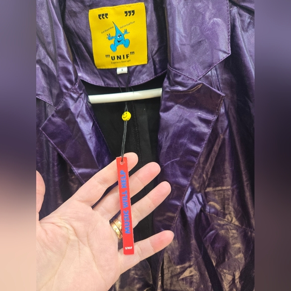 Jacket - Picture 9 of 11